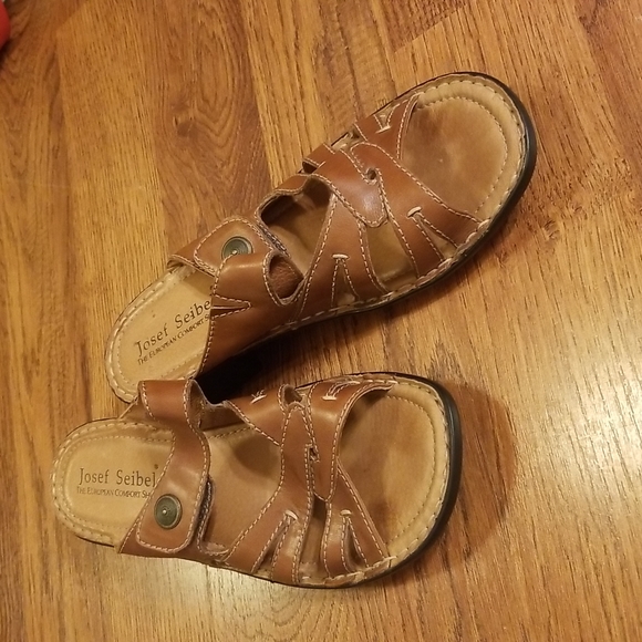 Josef Seibel Shoes - JOSEF SEIBEL SANDALS. Size 42.